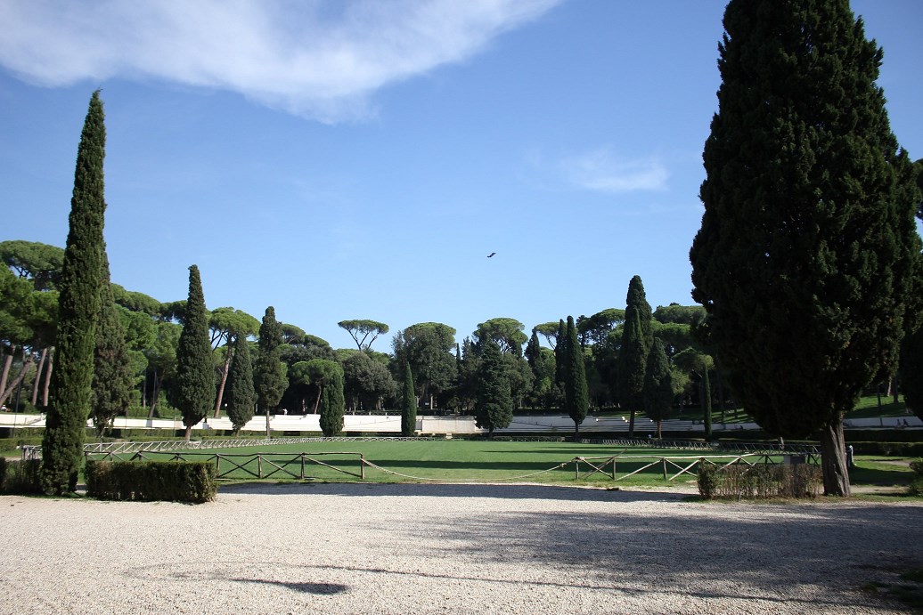 villa borghese tips Piazza di Siena