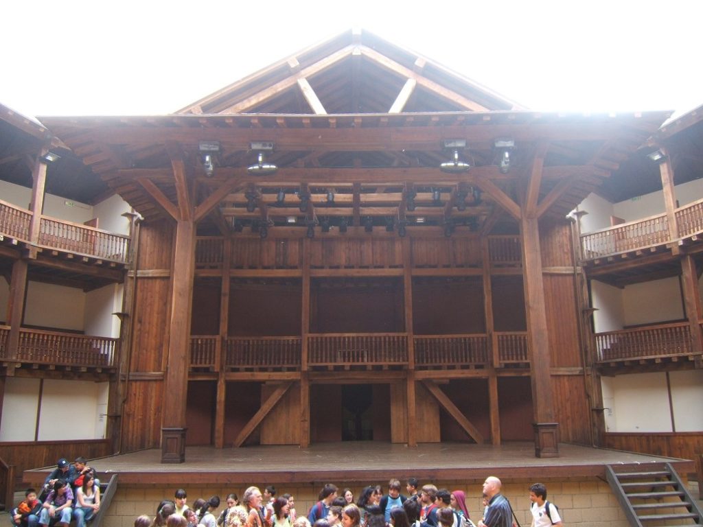 villa borghese park Silvani Toti Globe theatre