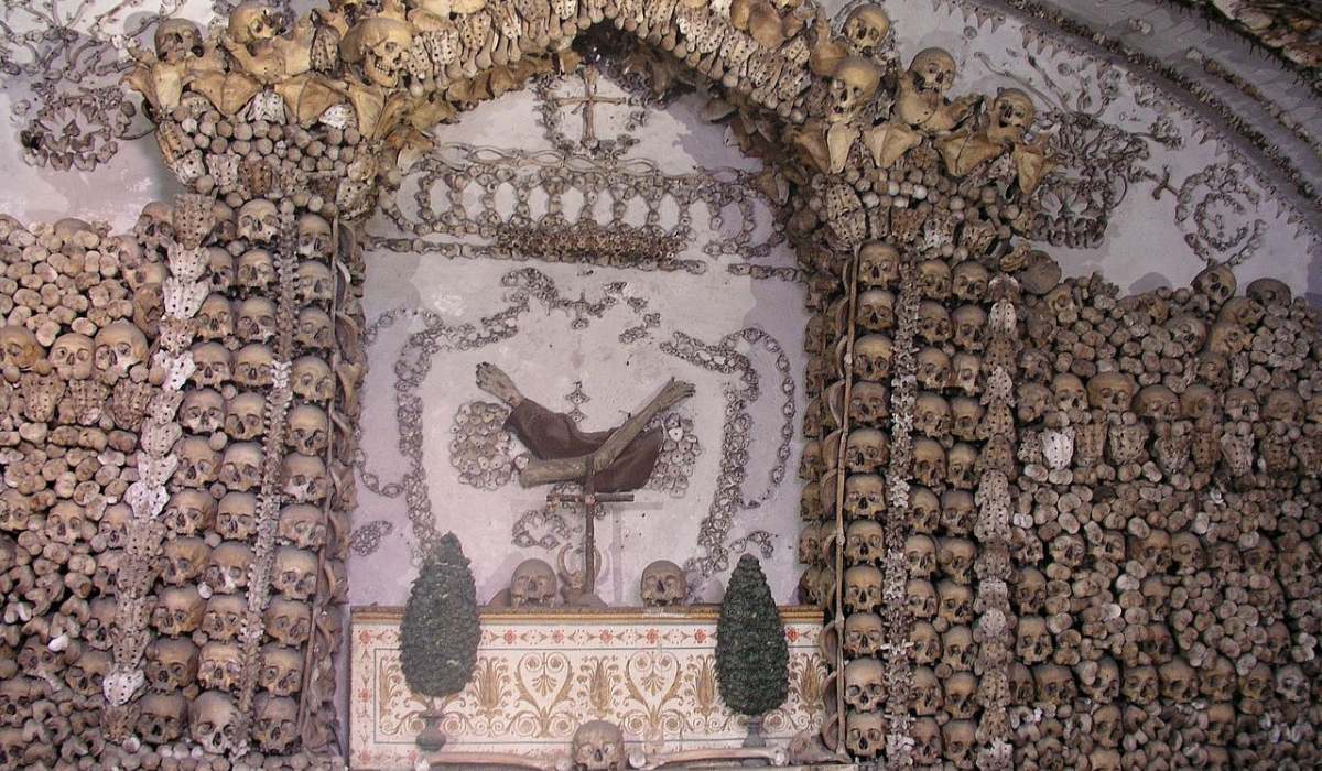 @en.wikipedia.org_wiki_Capuchin_Crypt