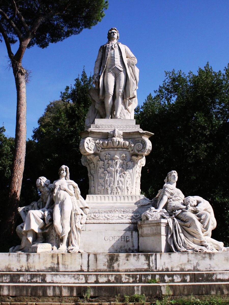 Villa Borghese Goethe statue